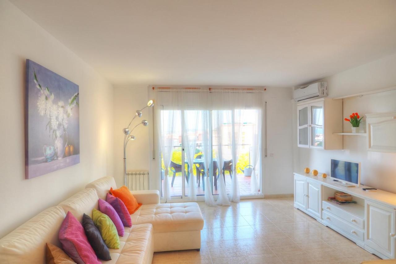 Molins Apartment By Hello Homes Sitges Exterior foto