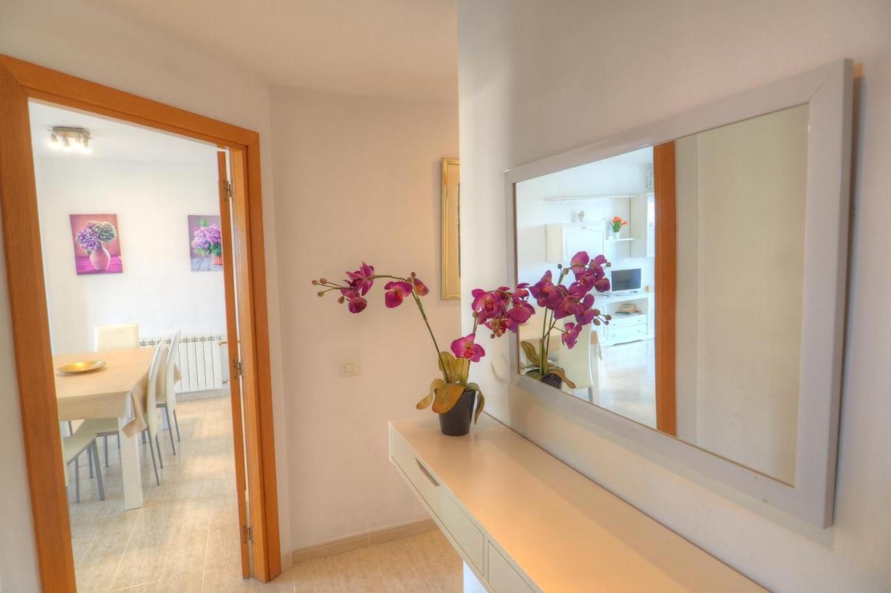 Molins Apartment By Hello Homes Sitges Exterior foto